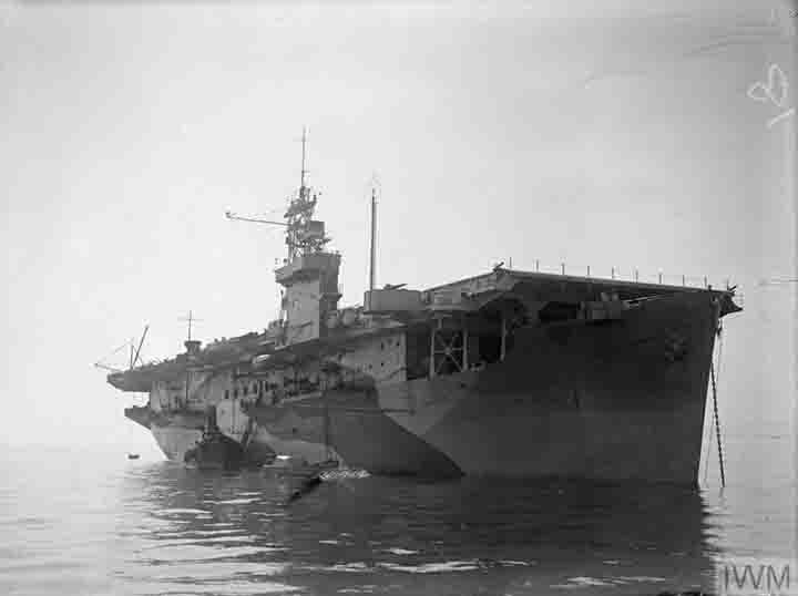 Photograph of HMS Stalker